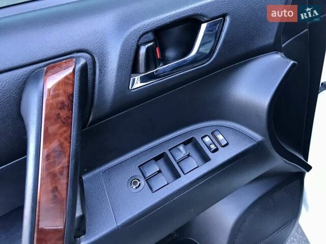 Белый Тойота Хайлендер, объемом двигателя 3.5 л и пробегом 178 тыс. км за 15999 $, фото 13 на Automoto.ua