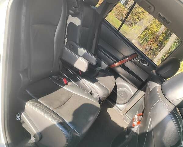 Білий Тойота Хайлендер, об'ємом двигуна 3.46 л та пробігом 227 тис. км за 16800 $, фото 28 на Automoto.ua