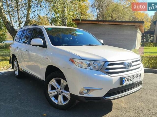 Білий Тойота Хайлендер, об'ємом двигуна 3.46 л та пробігом 227 тис. км за 16800 $, фото 2 на Automoto.ua