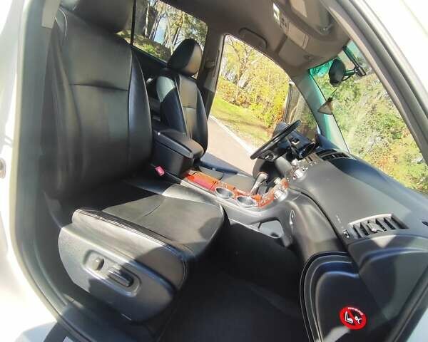 Білий Тойота Хайлендер, об'ємом двигуна 3.46 л та пробігом 227 тис. км за 16800 $, фото 30 на Automoto.ua