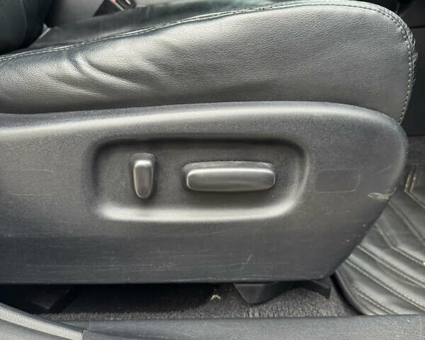 Білий Тойота Хайлендер, об'ємом двигуна 3.5 л та пробігом 178 тис. км за 16200 $, фото 14 на Automoto.ua