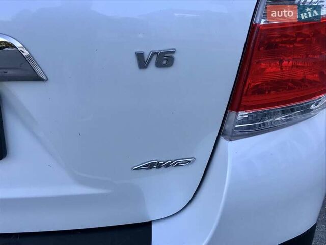 Белый Тойота Хайлендер, объемом двигателя 3.5 л и пробегом 178 тыс. км за 15999 $, фото 11 на Automoto.ua