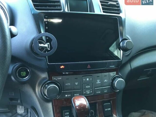 Белый Тойота Хайлендер, объемом двигателя 3.5 л и пробегом 178 тыс. км за 15999 $, фото 17 на Automoto.ua