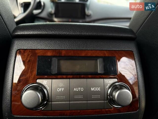 Белый Тойота Хайлендер, объемом двигателя 3.46 л и пробегом 152 тыс. км за 18700 $, фото 61 на Automoto.ua