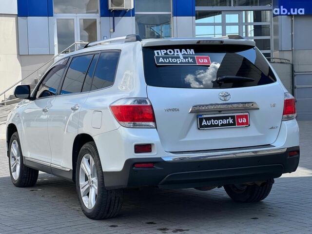 Белый Тойота Хайлендер, объемом двигателя 3.5 л и пробегом 182 тыс. км за 18490 $, фото 9 на Automoto.ua