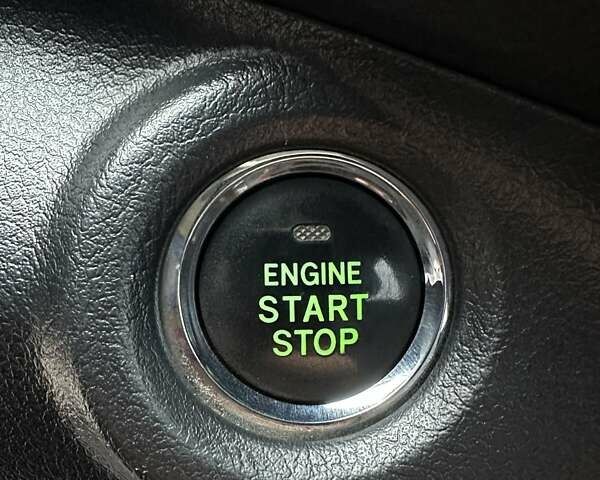 Белый Тойота Хайлендер, объемом двигателя 3.46 л и пробегом 199 тыс. км за 18000 $, фото 37 на Automoto.ua