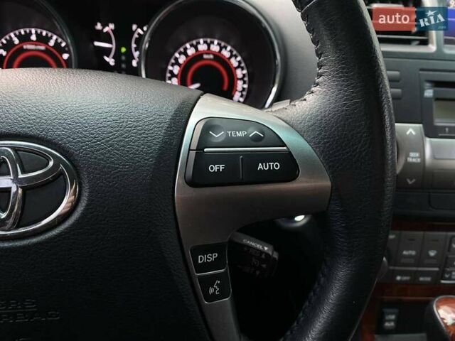 Белый Тойота Хайлендер, объемом двигателя 3.46 л и пробегом 28 тыс. км за 25622 $, фото 22 на Automoto.ua