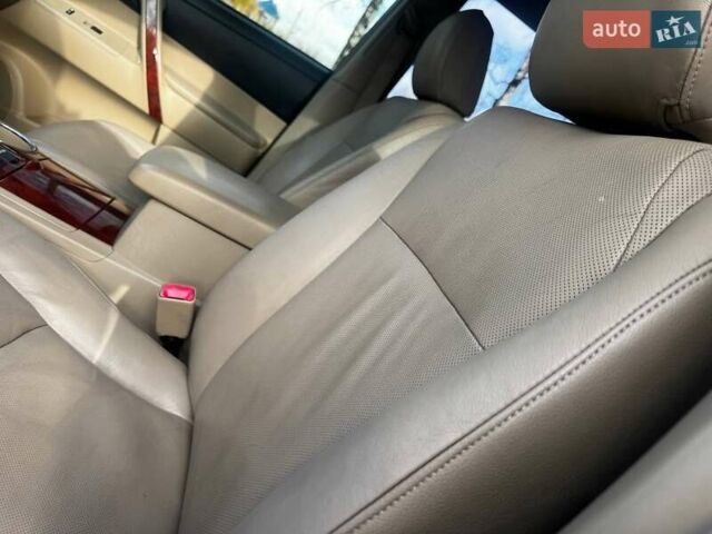 Белый Тойота Хайлендер, объемом двигателя 3.46 л и пробегом 207 тыс. км за 16850 $, фото 22 на Automoto.ua