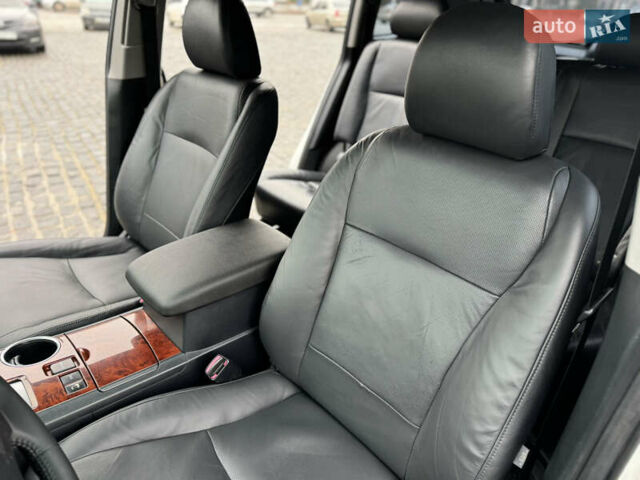 Белый Тойота Хайлендер, объемом двигателя 3.46 л и пробегом 200 тыс. км за 14999 $, фото 52 на Automoto.ua