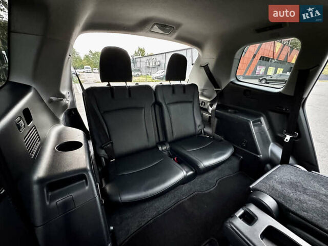 Білий Тойота Хайлендер, об'ємом двигуна 3.46 л та пробігом 175 тис. км за 16100 $, фото 21 на Automoto.ua