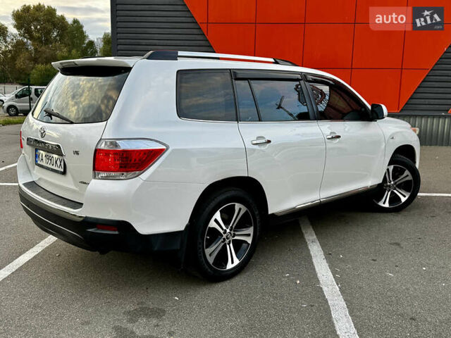 Білий Тойота Хайлендер, об'ємом двигуна 3.46 л та пробігом 175 тис. км за 16500 $, фото 16 на Automoto.ua