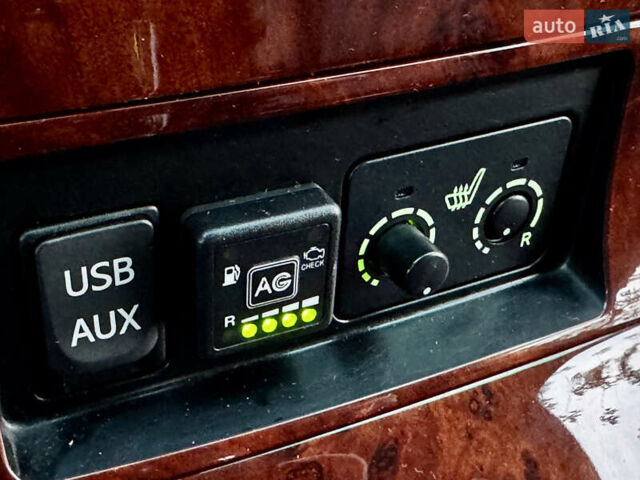 Білий Тойота Хайлендер, об'ємом двигуна 3.46 л та пробігом 175 тис. км за 16500 $, фото 32 на Automoto.ua