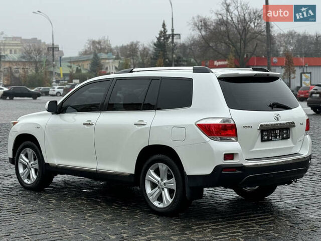 Белый Тойота Хайлендер, объемом двигателя 3.46 л и пробегом 200 тыс. км за 14999 $, фото 19 на Automoto.ua