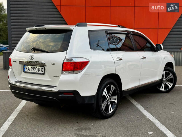 Білий Тойота Хайлендер, об'ємом двигуна 3.46 л та пробігом 175 тис. км за 16100 $, фото 18 на Automoto.ua