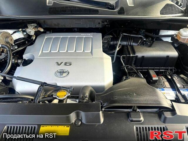 Білий Тойота Хайлендер, об'ємом двигуна 3.5 л та пробігом 207 тис. км за 16850 $, фото 12 на Automoto.ua