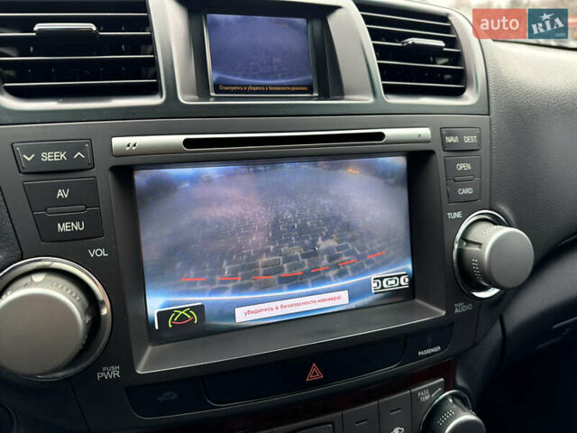 Белый Тойота Хайлендер, объемом двигателя 3.46 л и пробегом 200 тыс. км за 14999 $, фото 82 на Automoto.ua