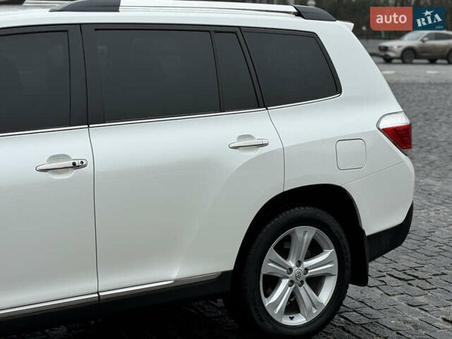 Белый Тойота Хайлендер, объемом двигателя 3.46 л и пробегом 200 тыс. км за 14999 $, фото 36 на Automoto.ua
