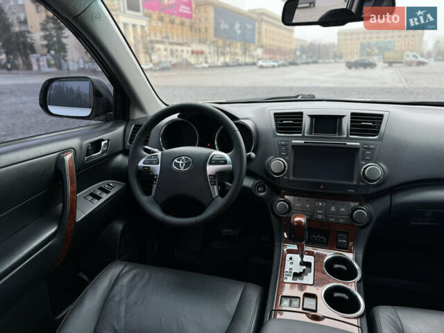 Белый Тойота Хайлендер, объемом двигателя 3.46 л и пробегом 200 тыс. км за 14999 $, фото 67 на Automoto.ua