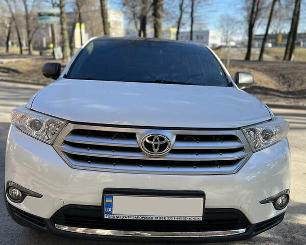 Белый Тойота Хайлендер, объемом двигателя 3.5 л и пробегом 168 тыс. км за 20500 $, фото 7 на Automoto.ua