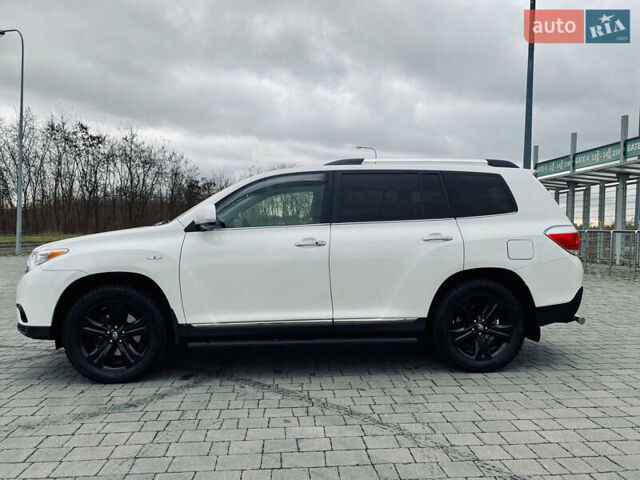 Тойота Хайлендер 2013 в Днепре (Днепропетровске) на Automoto.ua Белый Тойота Хайлендер, объемом двигателя 3.46 л и пробегом 170 тыс. км за 19000 $, фото 31 на Automoto.ua