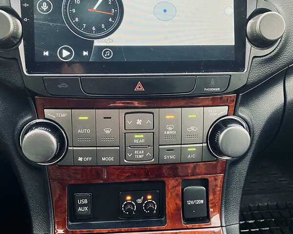 Тойота Хайлендер 2013 в Днепре (Днепропетровске) на Automoto.ua Белый Тойота Хайлендер, объемом двигателя 3.46 л и пробегом 170 тыс. км за 19000 $, фото 12 на Automoto.ua