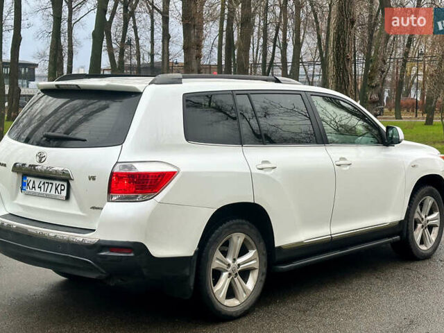 Белый Тойота Хайлендер, объемом двигателя 3.5 л и пробегом 199 тыс. км за 16800 $, фото 4 на Automoto.ua