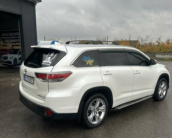 Білий Тойота Хайлендер, об'ємом двигуна 3.55 л та пробігом 190 тис. км за 24300 $, фото 3 на Automoto.ua