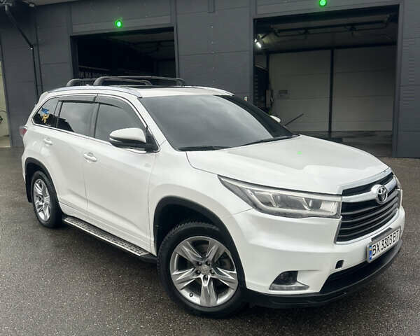 Білий Тойота Хайлендер, об'ємом двигуна 3.55 л та пробігом 190 тис. км за 24300 $, фото 1 на Automoto.ua