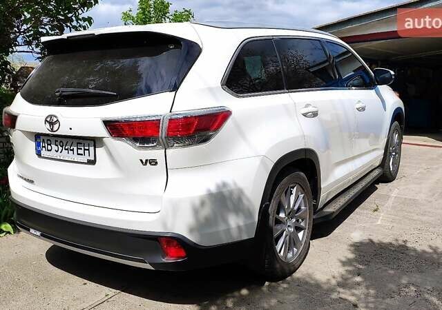 Белый Тойота Хайлендер, объемом двигателя 3.5 л и пробегом 88 тыс. км за 29000 $, фото 26 на Automoto.ua