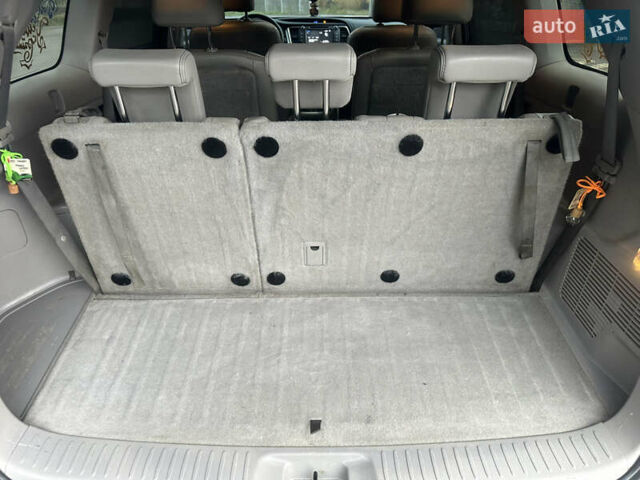 Білий Тойота Хайлендер, об'ємом двигуна 3.55 л та пробігом 190 тис. км за 24300 $, фото 10 на Automoto.ua