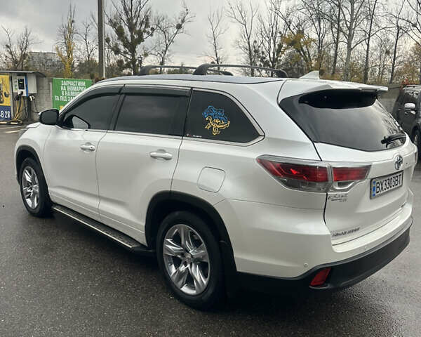 Білий Тойота Хайлендер, об'ємом двигуна 3.55 л та пробігом 190 тис. км за 24300 $, фото 5 на Automoto.ua