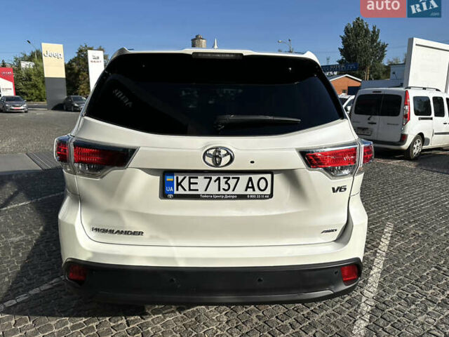 Білий Тойота Хайлендер, об'ємом двигуна 3.55 л та пробігом 120 тис. км за 21000 $, фото 9 на Automoto.ua