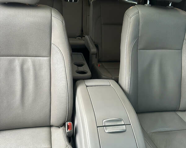 Білий Тойота Хайлендер, об'ємом двигуна 3.55 л та пробігом 190 тис. км за 24300 $, фото 14 на Automoto.ua