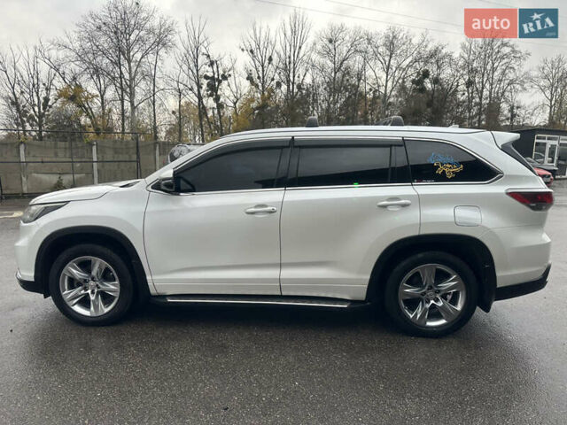 Білий Тойота Хайлендер, об'ємом двигуна 3.55 л та пробігом 190 тис. км за 24300 $, фото 6 на Automoto.ua