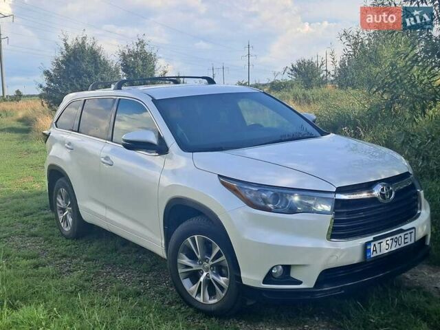 Білий Тойота Хайлендер, об'ємом двигуна 3.5 л та пробігом 210 тис. км за 19200 $, фото 9 на Automoto.ua