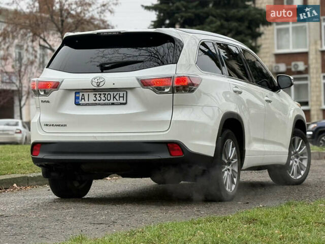 Белый Тойота Хайлендер, объемом двигателя 2.67 л и пробегом 152 тыс. км за 22800 $, фото 16 на Automoto.ua