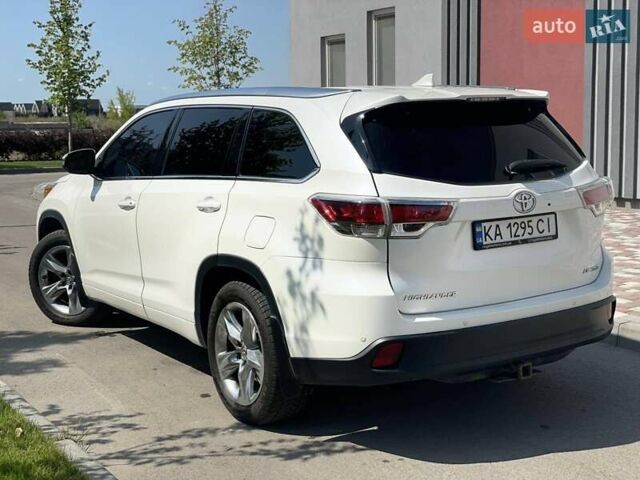 Білий Тойота Хайлендер, об'ємом двигуна 3.46 л та пробігом 158 тис. км за 21500 $, фото 5 на Automoto.ua