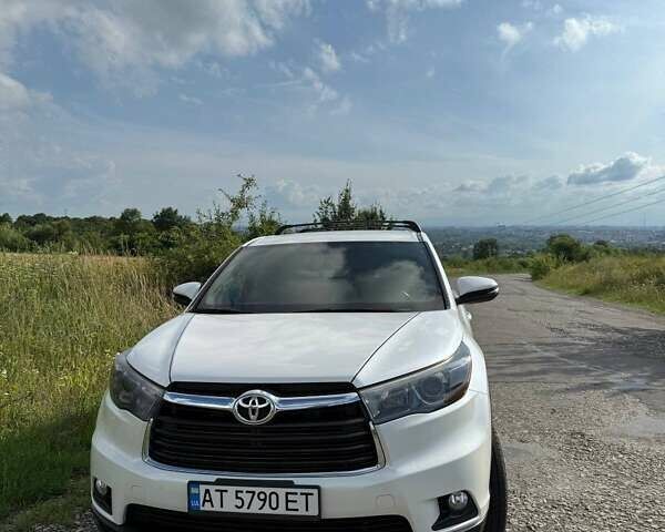 Білий Тойота Хайлендер, об'ємом двигуна 3.5 л та пробігом 210 тис. км за 19200 $, фото 15 на Automoto.ua
