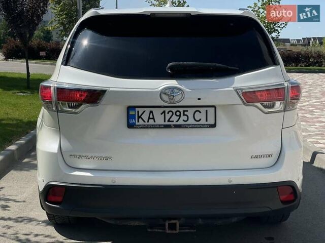 Білий Тойота Хайлендер, об'ємом двигуна 3.46 л та пробігом 158 тис. км за 21500 $, фото 4 на Automoto.ua