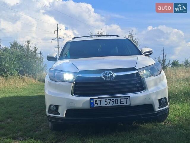 Белый Тойота Хайлендер, объемом двигателя 3.5 л и пробегом 210 тыс. км за 19800 $, фото 14 на Automoto.ua