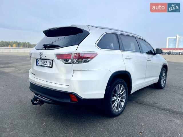 Белый Тойота Хайлендер, объемом двигателя 2.67 л и пробегом 180 тыс. км за 18995 $, фото 10 на Automoto.ua