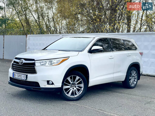 Белый Тойота Хайлендер, объемом двигателя 2.67 л и пробегом 180 тыс. км за 18995 $, фото 11 на Automoto.ua
