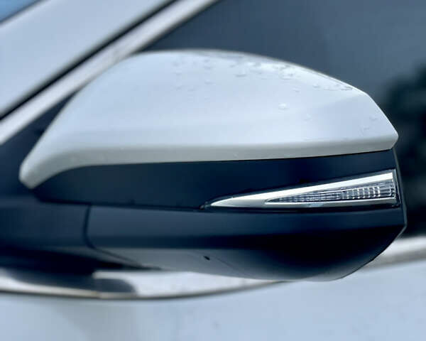 Белый Тойота Хайлендер, объемом двигателя 2.67 л и пробегом 180 тыс. км за 18995 $, фото 17 на Automoto.ua