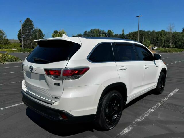 Белый Тойота Хайлендер, объемом двигателя 3.5 л и пробегом 80 тыс. км за 7100 $, фото 4 на Automoto.ua