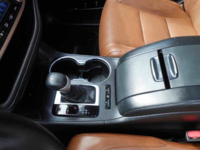 Белый Тойота Хайлендер, объемом двигателя 3.5 л и пробегом 67 тыс. км за 15600 $, фото 12 на Automoto.ua