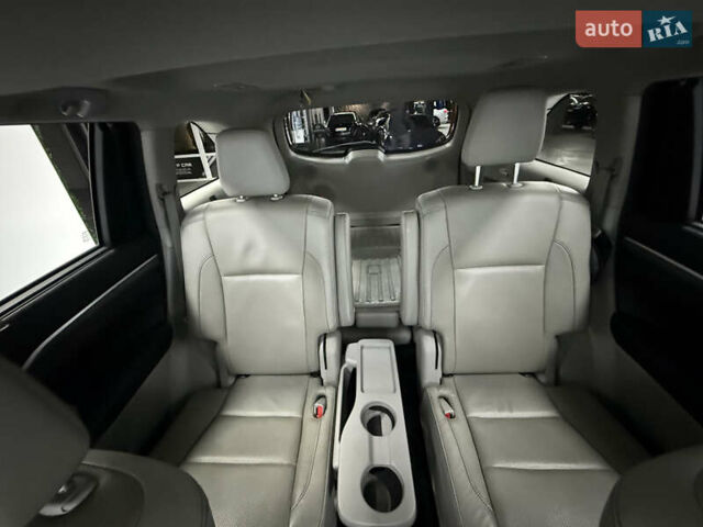 Белый Тойота Хайлендер, объемом двигателя 3.46 л и пробегом 100 тыс. км за 34000 $, фото 37 на Automoto.ua