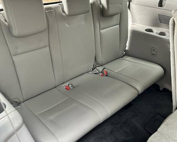 Білий Тойота Хайлендер, об'ємом двигуна 2.7 л та пробігом 115 тис. км за 31500 $, фото 15 на Automoto.ua