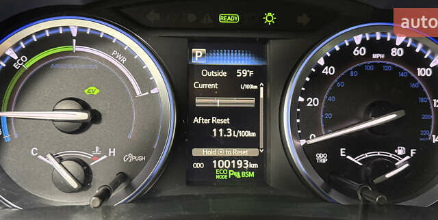 Белый Тойота Хайлендер, объемом двигателя 3.46 л и пробегом 100 тыс. км за 34000 $, фото 26 на Automoto.ua