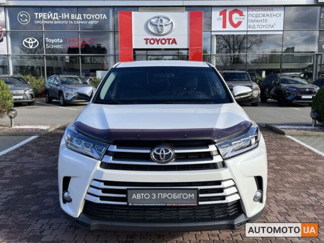 Белый Тойота Хайлендер, объемом двигателя 2.7 л и пробегом 136 тыс. км за 24700 $, фото 4 на Automoto.ua