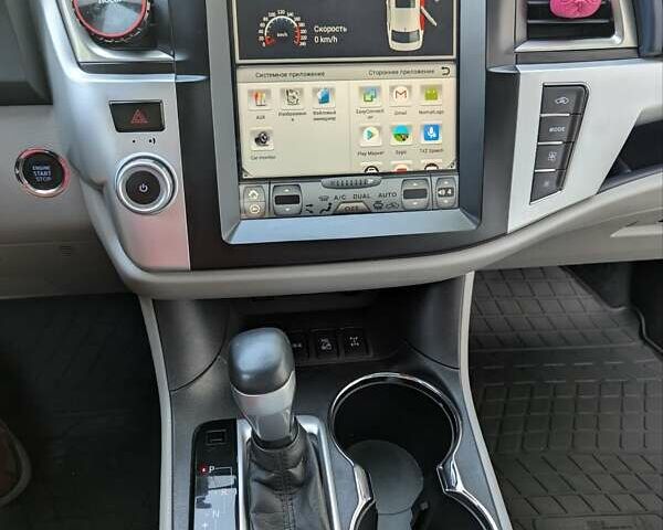 Белый Тойота Хайлендер, объемом двигателя 3.46 л и пробегом 80 тыс. км за 33500 $, фото 30 на Automoto.ua